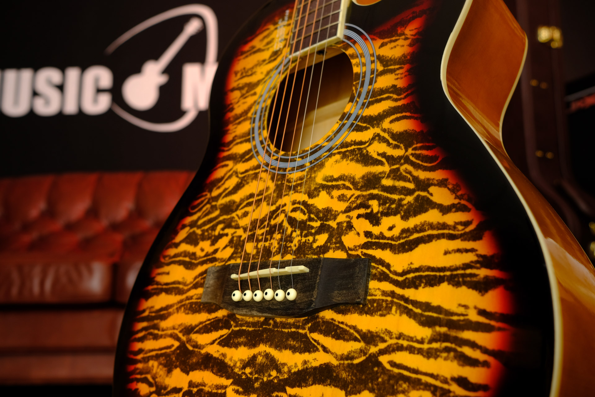 Акустическая гитара Elitaro E4030C SB | E4030 C Tiger