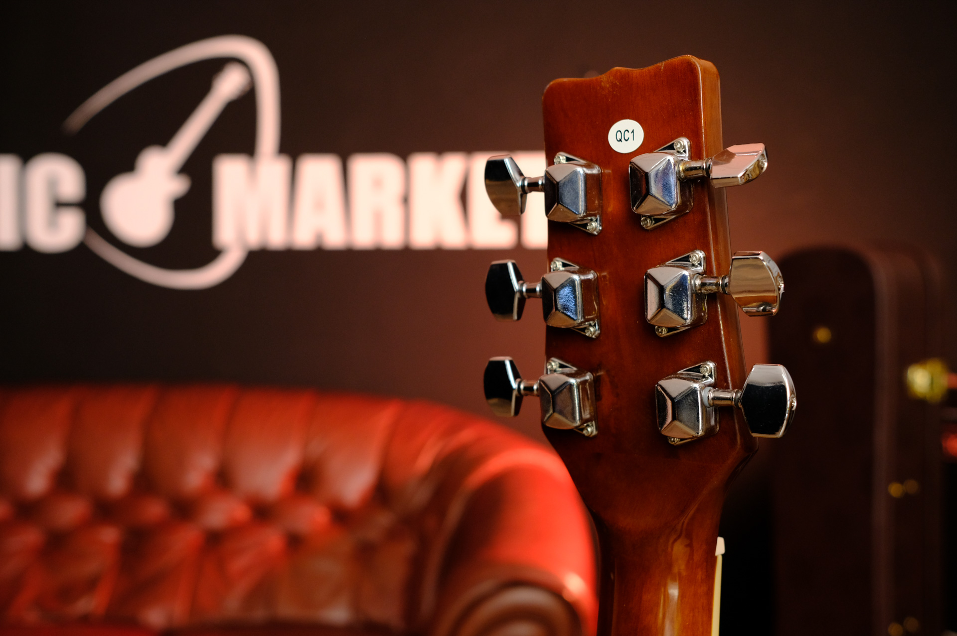 Акустическая гитара Martinez W-91C NAT