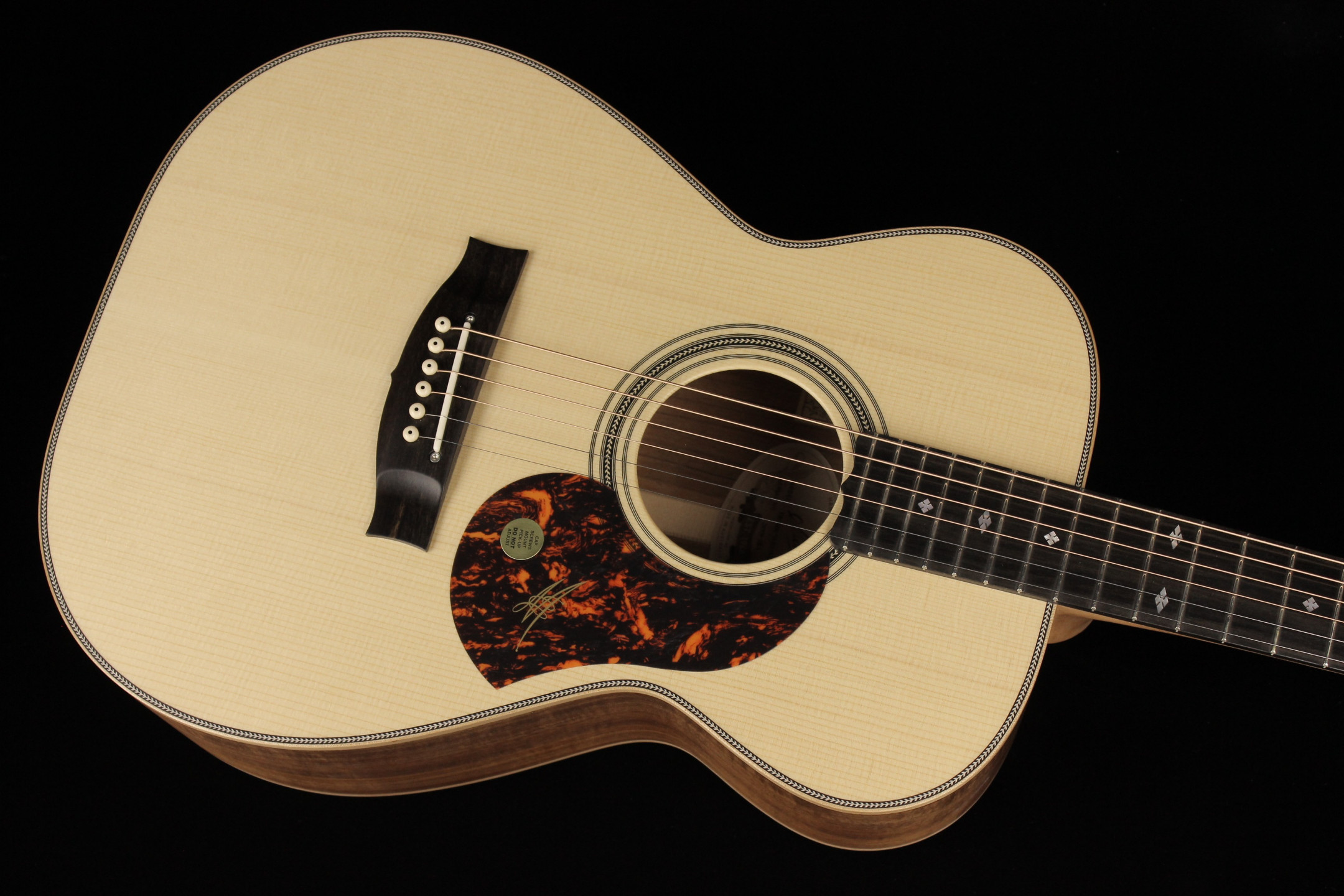 Электроакустическая гитара Maton EBG808 Artist