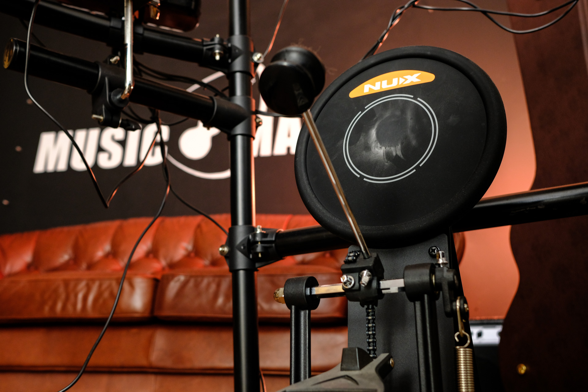 Электронная ударная установка NUX DM-2