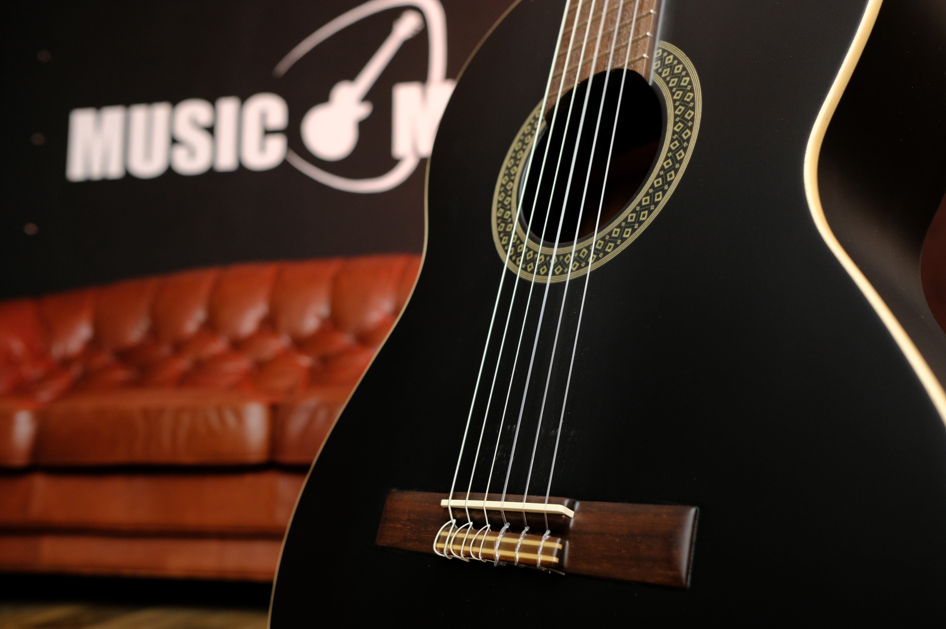 Классическая гитара Alhambra Classical Student 1C Black Satin 7.232